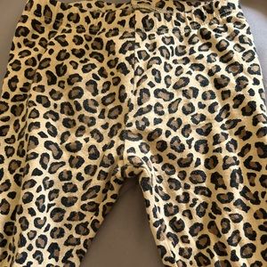 4t gently used leggings